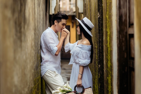 如何修复婚姻关系操作视频：快速改善夫妻沟通与亲密感的实用指南